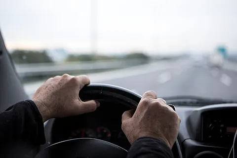 Een studentchauffeur, senior chauffeur of directiechauffeur huurt u bij Pantarij.